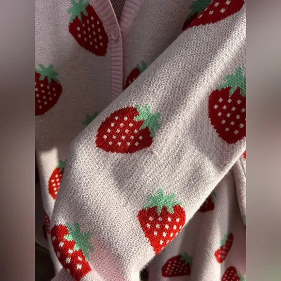 3X - Hot Topic Button-Front Cardigan - Picture 5 of 6